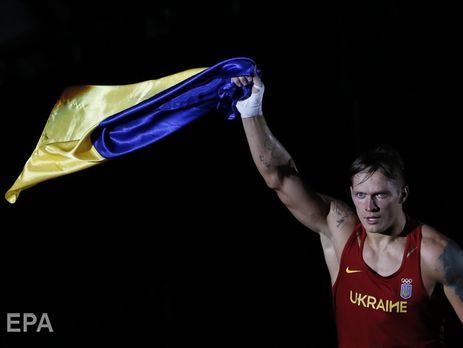 ﻿Всесвітня боксерська асоціація зобов'язала Усика провести бій проти росіянина Лебедєва