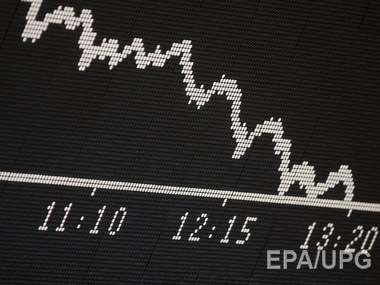 На фоне новых санкций ЕС фондовый рынок РФ продолжает падать
