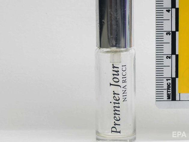 ﻿У Nina Ricci назвали підробкою флакон від парфумів, у якому зберігали "Новачок"