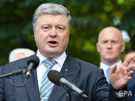 Порошенко: Все, что мы видели на военном параде 24 августа, должно немеденно поступить войскам
