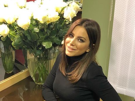 Ани Лорак после скандального видео с участием ее мужа поделилась совместным снимком с Лазаревым