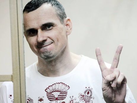 ﻿У Москві біля Київського вокзалу активісти розгорнули банер на підтримку Сенцова