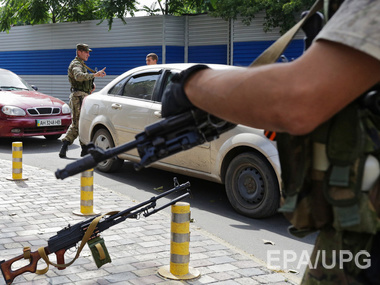 За сутки погиб один украинский силовик, 11 ранены