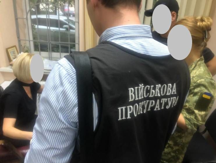 В Днепре при получении $6 тыс. взятки задержана депутат областного совета