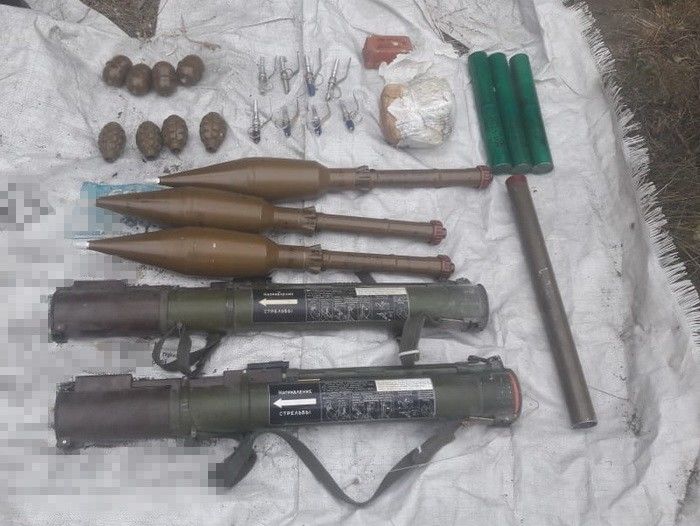 Правоохранители обнаружили тайник с боеприпасами в районе проведения операции Объединенных сил &ndash; СБУ