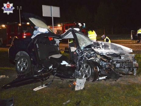 В ДТП с украинцами в Польше погибла 19-летняя девушка, еще шесть человек получили травмы