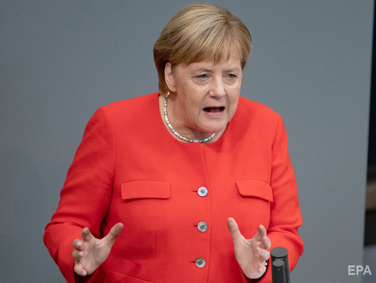 ﻿Меркель назвала наплив біженців головним викликом для ЄС
