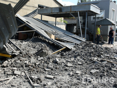Центр Донецка пострадал от артиллерийского обстрела