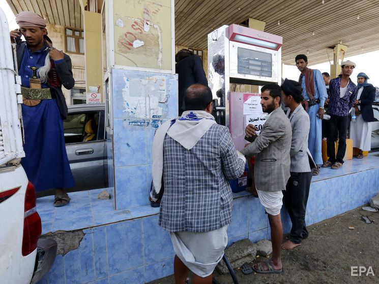 В Йемене коалиция во главе с Саудовской Аравией нанесла удар по радиостанции