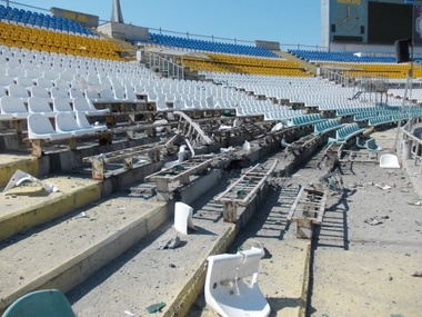 В Луганске снова обстреляли стадион "Авангард"