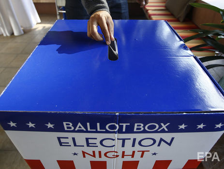 В промежуточных выборах в Конгресс США примет участие рекордное количество женщин