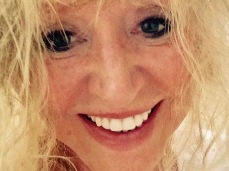 Пугачева написала портрет своей дочери Лизы