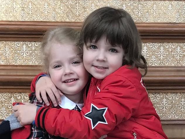 Лиза и Гарри Галкины получили в день пятилетия хомячков и