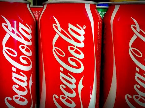 Coca-Cola планирует продавать газировку с марихуаной