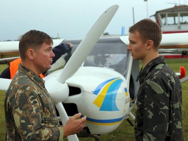 Курсанты Харьковского университета Воздушных сил начали практические полеты