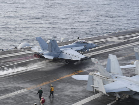 У Середземне море увійшла авіаносна група ВМС США