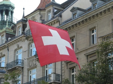 Швейцария ужесточила санкции против России