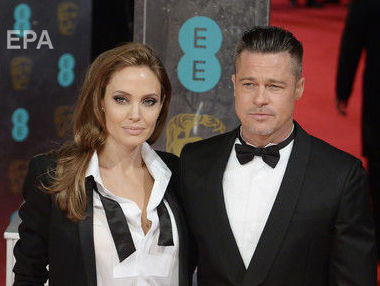 Питт и Джоли наладили общение