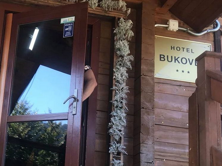 ﻿СБУ проводить обшук на курорті Буковель, його колишній гендиректор пов'язує це з політикою