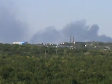 СМИ: В Донецке горит воинская часть, где базировались боевики "ДНР"