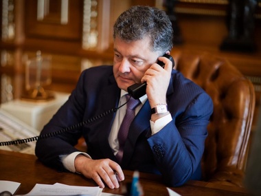 Петр Порошенко провел телефонный разговор с Дэвидом Кэмероном