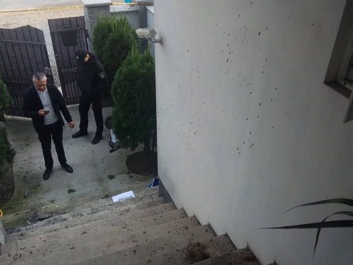 ﻿У Закарпатській області невідомий кинув гранату на подвір'я депутата міськради