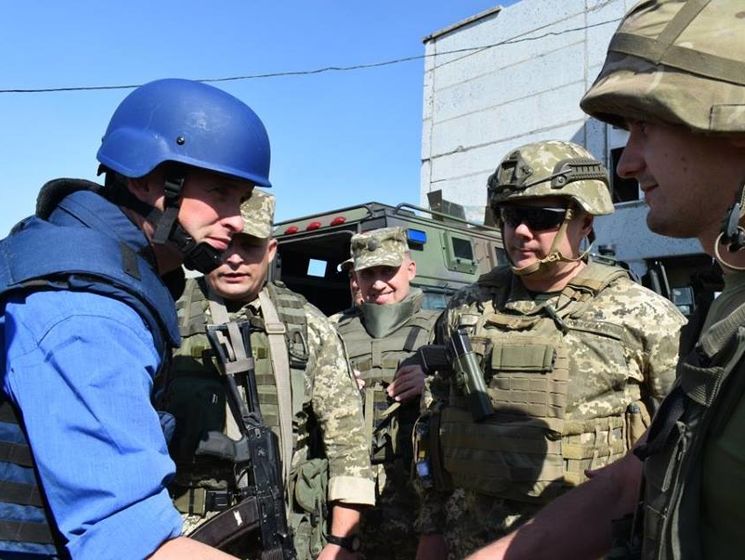 ﻿Міністр оборони Великобританії заявив про намір відправити в Україну морських піхотинців і патрулі королівського флоту