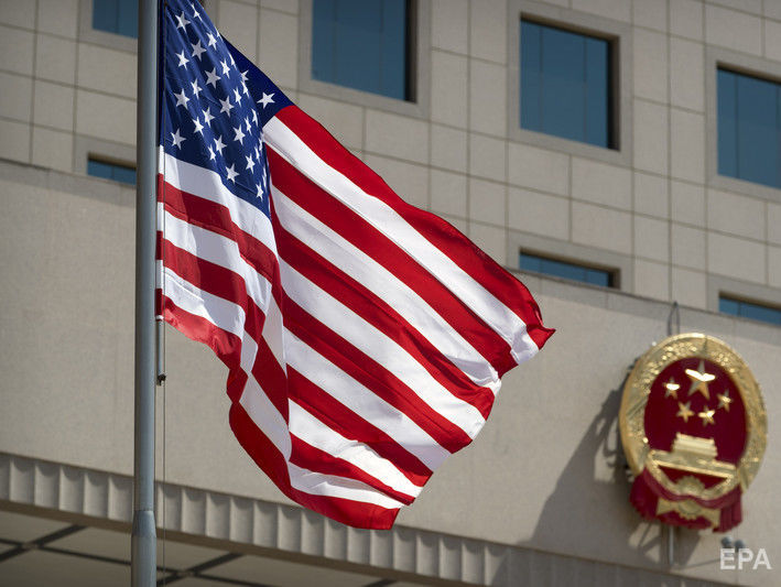Посла США вызвали в МИД КНР в связи с введением Вашингтоном санкций против Центрального военного совета Китая