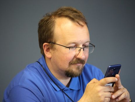 Журналист Тышкевич об украинских судах возле берегов Крыма: Украина играет 