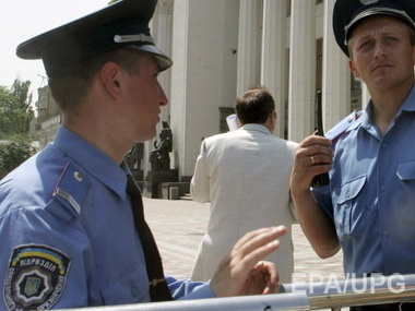 В Киеве задержали члена "Оплота", который хранил дома арсенал оружия