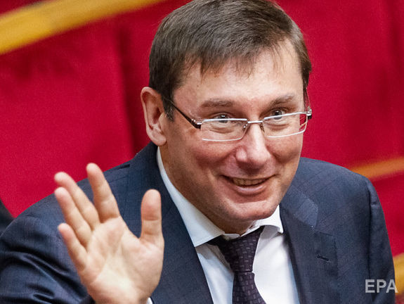 Луценко заявил, что в мае 2019 года планирует уйти в отставку и вернуться в политику