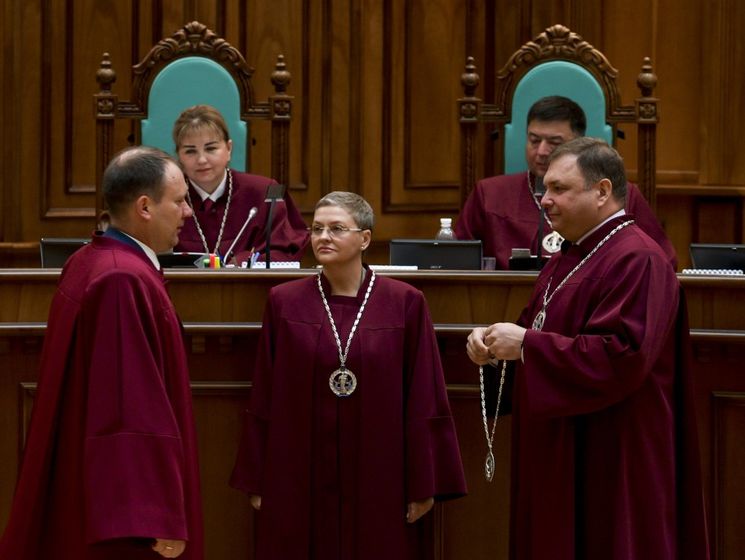 ﻿Конституційний Суд України вперше з 2014 року запрацював у повному складі