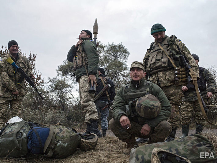 За минувшие сутки на Донбассе уничтожен один боевик, четверо ранены &ndash; штаб Объединенных сил