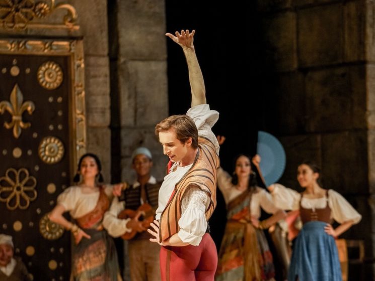 В Киеве звезды мирового балета станцуют 