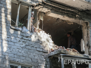 Горсовет: За минувшие сутки из-за артобстрелов в Донецке возникло 13 пожаров, повреждены жилые дома