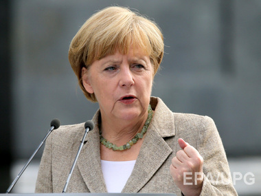 Меркель: Не стоит ожидать слишком многого от встречи Путина и Порошенко