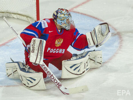 С российского голкипера клуба НХЛ сняли обвинения в избиении подруги