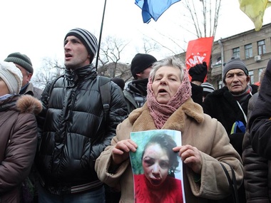 "Майдан" готовит в четверг пикет МВД из-за избиения журналистки