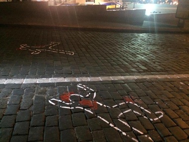 МВД: По факту надругательства над памятником Героям Небесной сотни в Киеве открыто уголовное производство