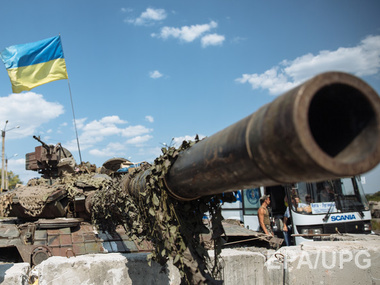 СНБО: У силовиков в Иловайске есть боеприпасы и артиллерия, продолжаются бои