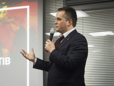 Луценко лишил Холодницкого премии за август