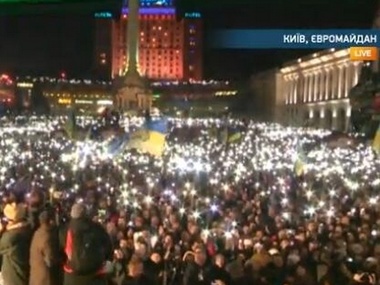 Евромайдан в новогоднюю ночь споет гимн для Книги рекордов Гиннеса