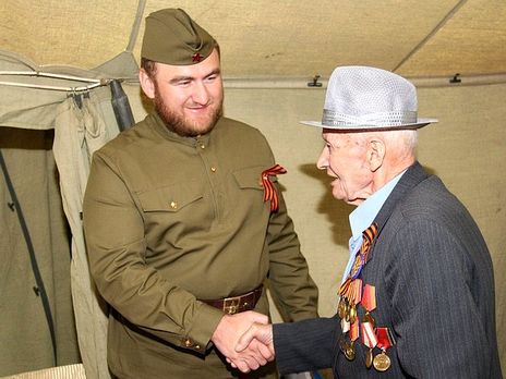 Власти ОАЭ заподозрили российского сенатора Арашукова в подделке вида на жительство в их стране