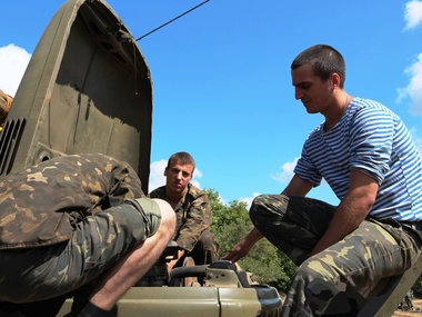 Нацгвардия: Гранатометчик  остановил наступление боевиков на Комсомольское Донецкой области