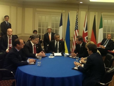 На саммите НАТО Порошенко начал переговоры с лидерами США, Германии, Британии, Франции и Италии