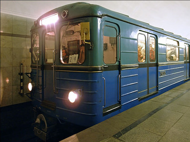 Киевский метрополитен: Руководство города обсуждает вопрос повышения тарифа на проезд в метро