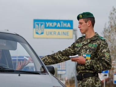 C 8 сентября украинцы смогут въезжать в Крым только по паспорту
