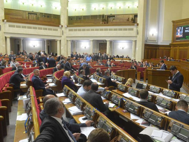 Рада продлила действие закона об особом порядке самоуправления в отдельных районах Донбасса до 31 декабря 2019 года