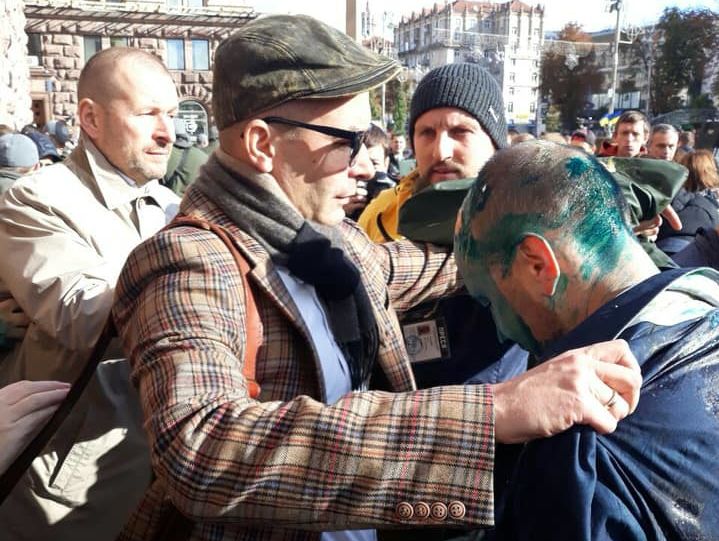 ﻿У Києві напали на депутата міськради Гусовського. Відео