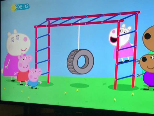 ﻿Британський телеканал замість бою MMA ввімкнув мультфільм про свинку Пеппу